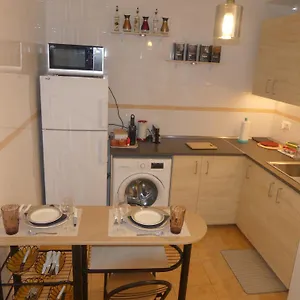Apartamento Alquiler Casa Semi Centro Obra Nueva Patio Barata, Algeciras
